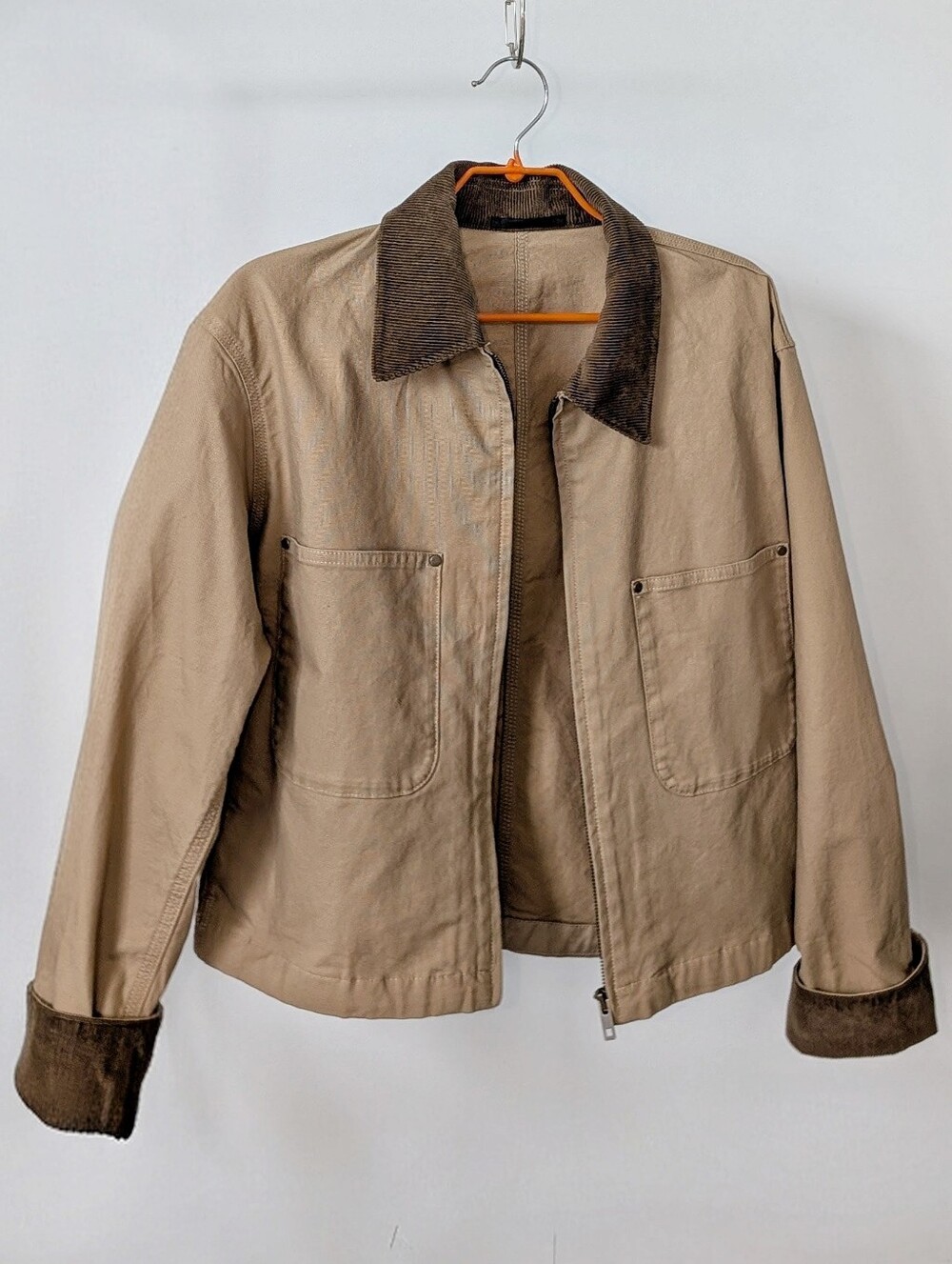 Zip-Up Short Jacket - Picture 1 of 9